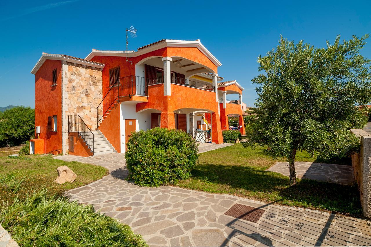 Residence Tanaunella Будони Экстерьер фото